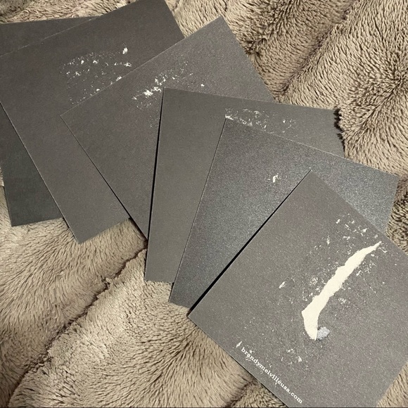 Brandy Melville postcards - Picture 6 of 6